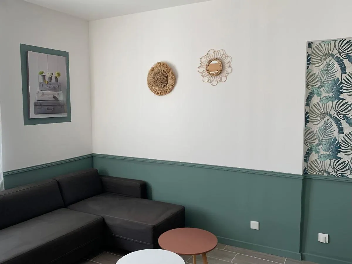 Apartamento Le Chemin Des Pouzes Vallon-Pont-dʼArc 0*,