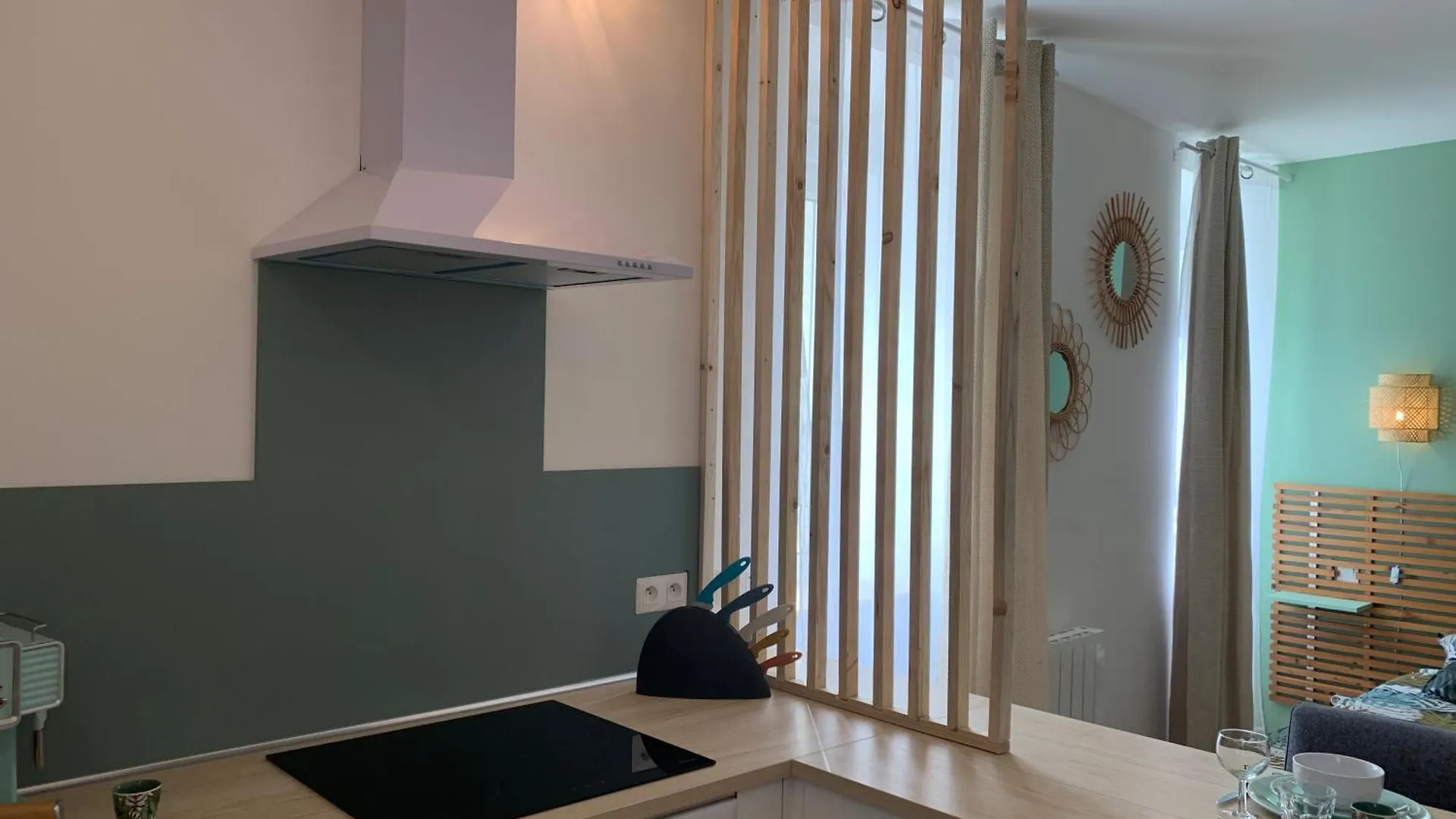 Apartamento Le Chemin Des Pouzes Vallon-Pont-dʼArc 0*,  Francia