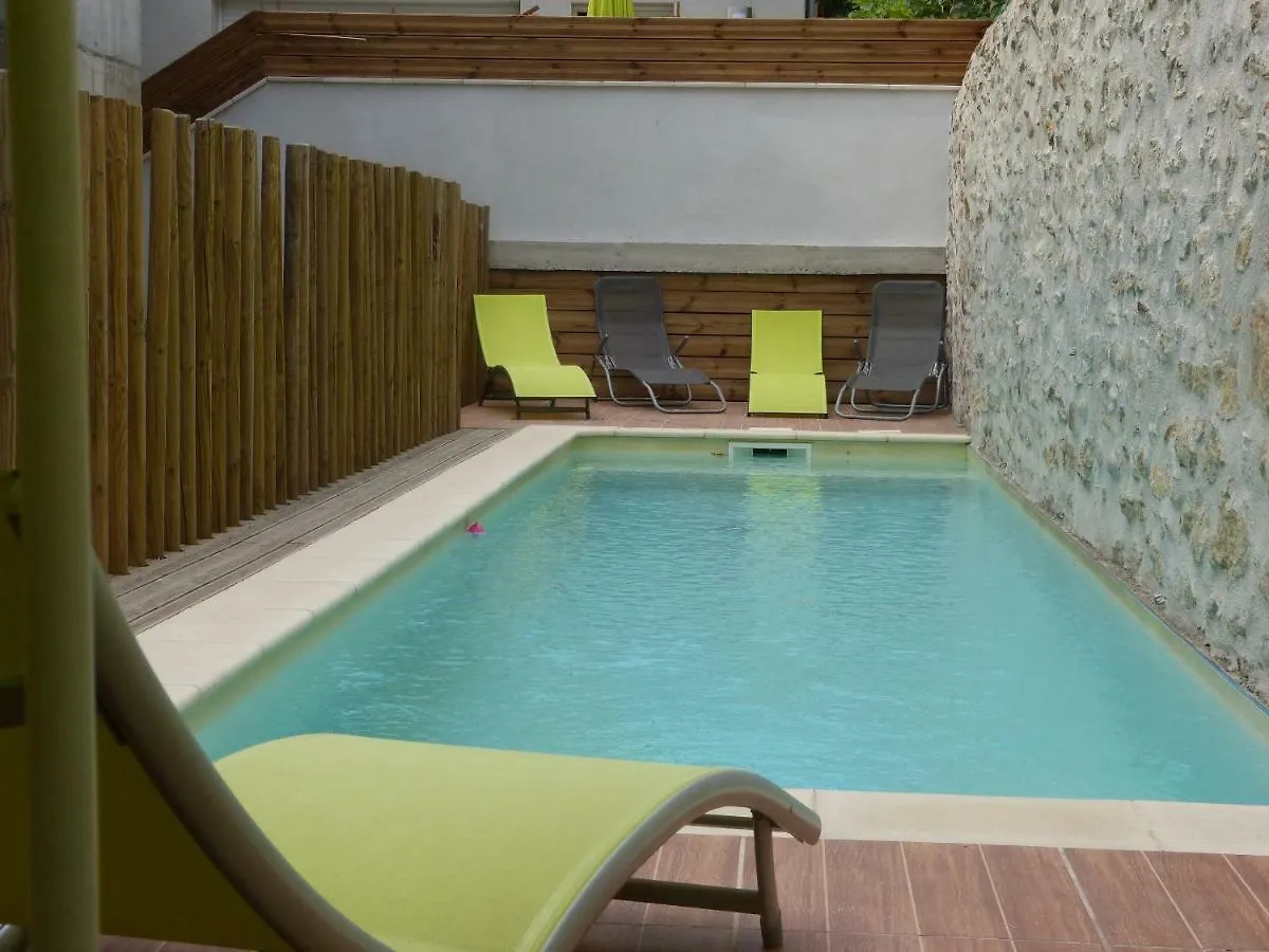 Apartamento Le Chemin Des Pouzes Vallon-Pont-dʼArc 0*,